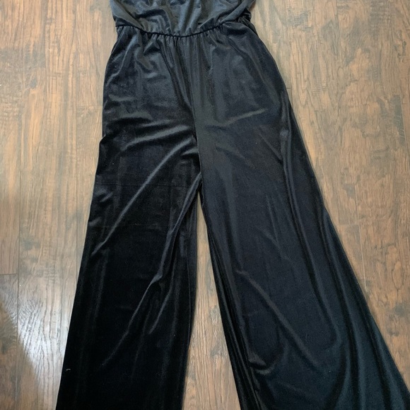 Velvet jumper suit with pockets - Picture 3 of 14